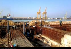 بازدید رییس سازمان بنادر و دریانوردی از طرح توسعه ای بندر بوشهر در جزیره نگین