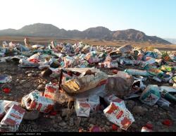 امحاغیربهداشتی آبمیوه های فاسد در سمنان/ عکس: الناز ملکی