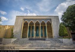 مقبره و آرامگاه صائب تبریزی در اصفهان