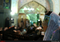 مراسم احیاء شب بیست و یکم ماه مبارک رمضان درحرم امام زاده صالح تهران