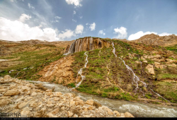 آبشار نیاکان کوهرنگ