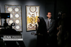 مراسم اهداء الواح زرین فام هنرمند ژاپنی از طرف سفارت ژاپن به موزه رضا عباسی