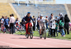 مسابقه دوچرخه‌سواری زیر 10 سال در تبریز