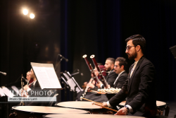 اجرای ارکستر ملی ایران به رهبری "نصیر حیدریان"  و تکنوازی " کیوان ساکت"