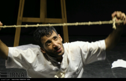 جشنواره ملی تئاتر دانشجویی اردیبهشت در دامغان
